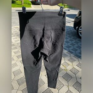 Aritzia "TALULA" Black Leggings